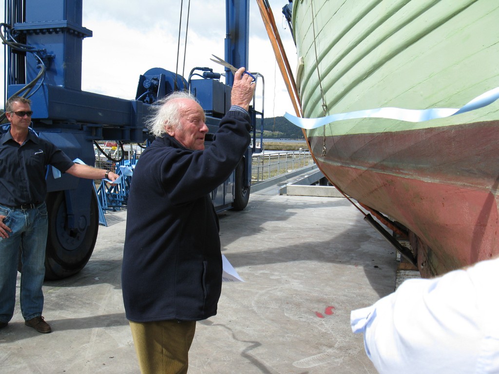 Dr Geeves ribbon cutting credit Kelvin Aldred Huon Valley News small - Kermandie’s new floating marina and hardstand officially opened photo copyright SW taken at  and featuring the  class