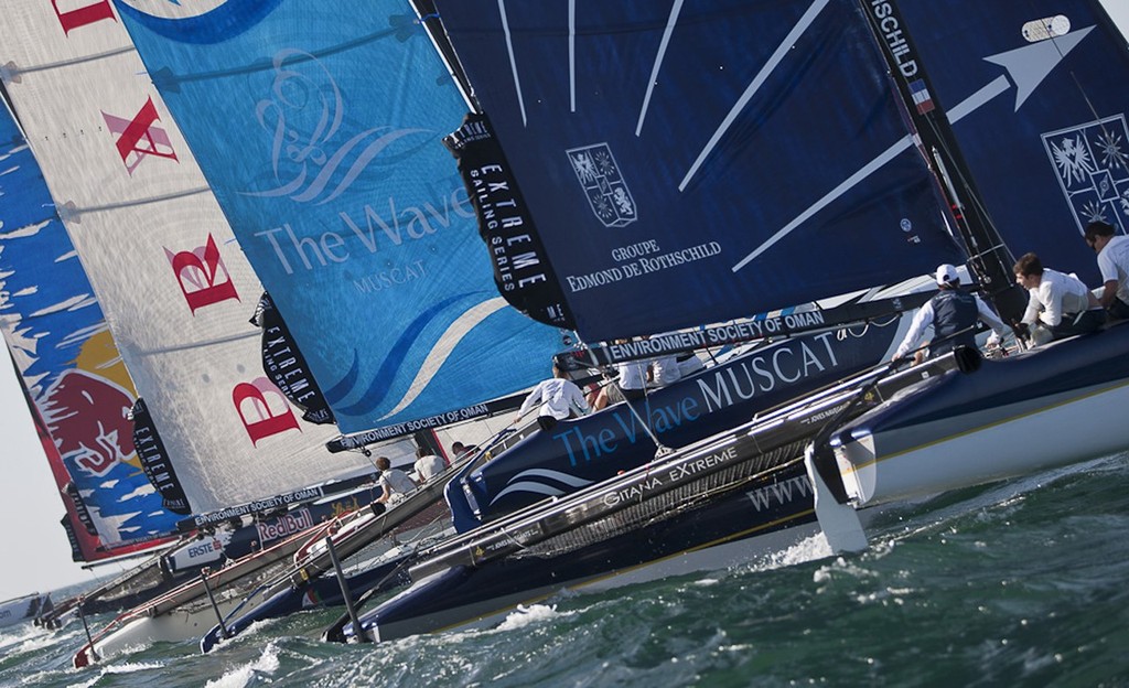 Muscat, Oman  20/02/2011<br />
Estreme Sailing Series - Muscat<br />
Day1:  Start<br />
 © Carlo Borlenghi / www.carloborlenghi.com