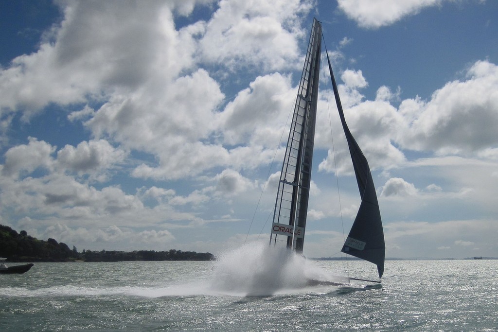        05/04/2011 - Auckland (NZL) - ORACLE Racing - AC45 training - Sailing on the edge                         - AC45 heads down the mine © OracleTeam USA www.oracleracing.com
