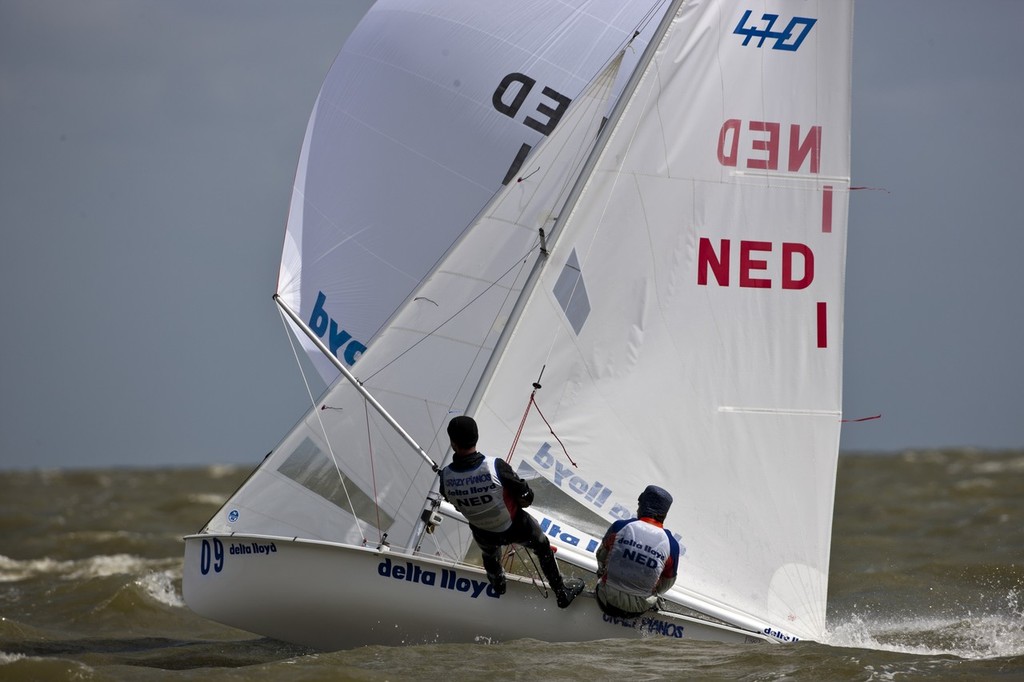 470 Man. Medemblik - the Netherlands, May 24th 2011. Delta Lloyd Regatta in Medemblik (26/30 May 2011). Day 1. © Delta Lloyd Regatta - Sander van der Borch http://www.sandervanderborch.com