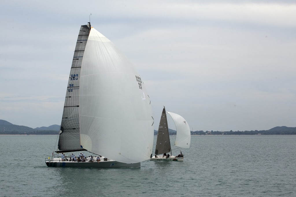 Top of the Gulf Regatta 2011 - little and large. Team Premier (IRC 1) and Magic Dragon (Platu) © Guy Nowell/Top of the Gulf