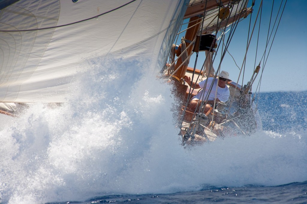 Les Voiles de St. Barth  © Christophe Jouany / Les Voiles de St. Barth http://www.lesvoilesdesaintbarth.com/