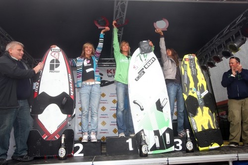 Katja Roose, Steph Bridge, Nayara Licariao - Kite Course Racing World Championships © Axel Reese