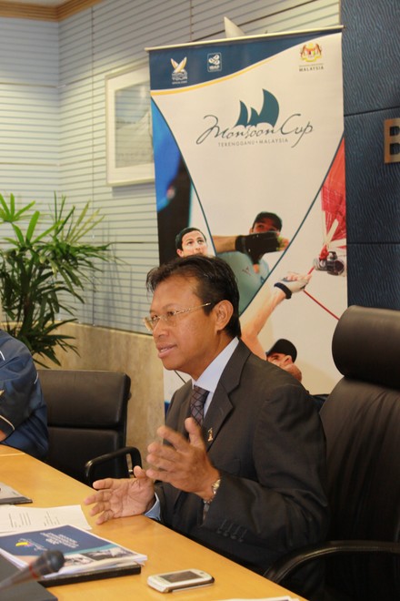 The Youth and Sports Minister Announcing 2010 Monsoon Cup KPI and ROI Figures © Gareth Cooke Subzero Images/Monsoon Cup http://www.monsooncup.com.my
