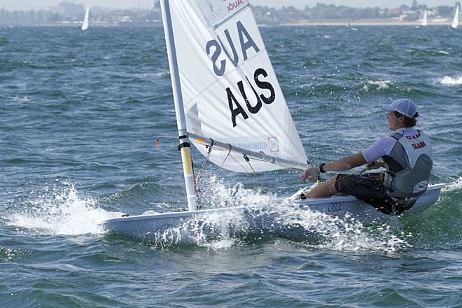 Tom Slingsy leads the Laser fleet around the course - 2011 ISAF Sailing World Cup - Sail Melbourne © Teri Dodds - copyright http://www.teridodds.com