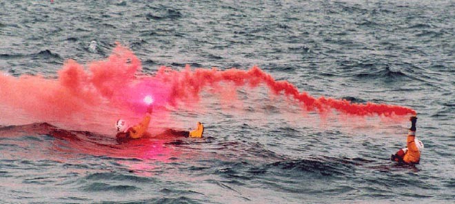 Five Marine Flare Steps for Sailing Safety