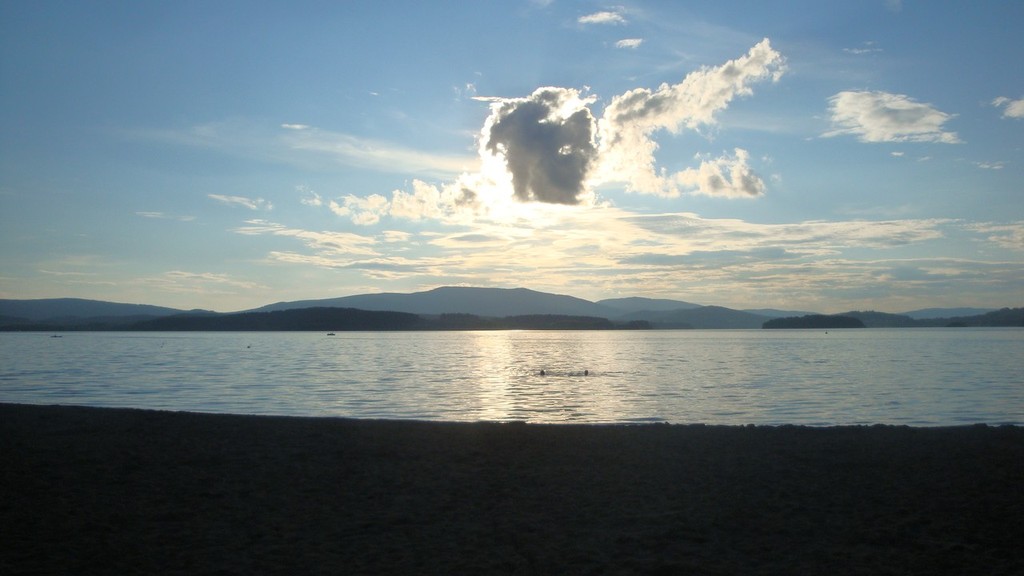  2011 Splash Worlds, Lake Lipno, Czech Republic © Rob Burn