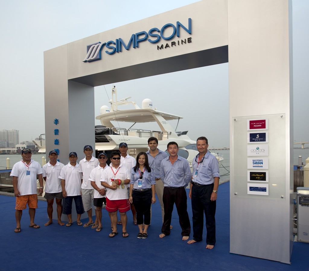 Simpson Marine team, with Azimut 88 for a backdrop © Guy Nowell http://www.guynowell.com