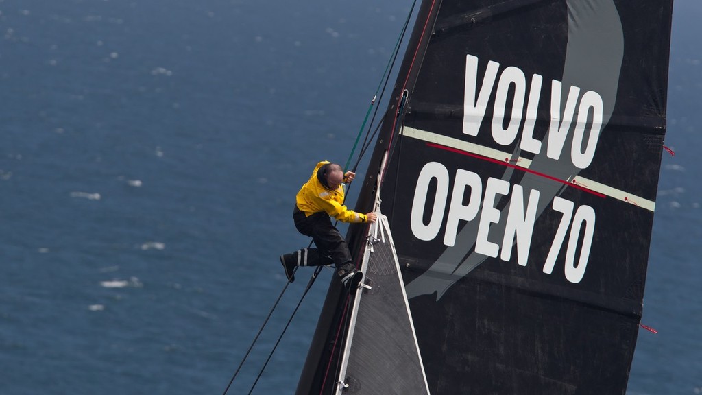 PORTUGAL, Cascais. 30th July 2011. Abu Dhabi Ocean Racing starts their 2000 mile qualifying sail. © Ian Roman/Volvo Ocean Race http://www.volvooceanrace.com