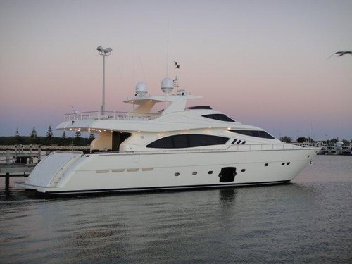 Just after landing in Perth, the 881 touches Aussie ocean. © Ferretti S.p.A http://www.ferrettigroup.com