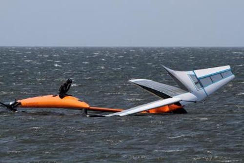 vestas sailboat crash