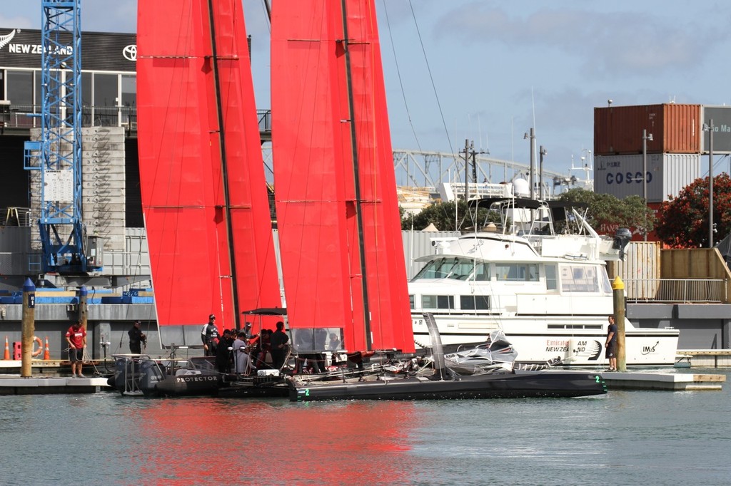 SL-33’s preparing for the first wingsail test session in the Viaduct harbour © Richard Gladwell www.photosport.co.nz