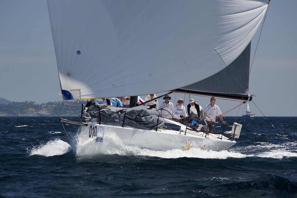 Phuket King’s Cup Regatta 2011 -  Walawala 2  © Guy Nowell http://www.guynowell.com