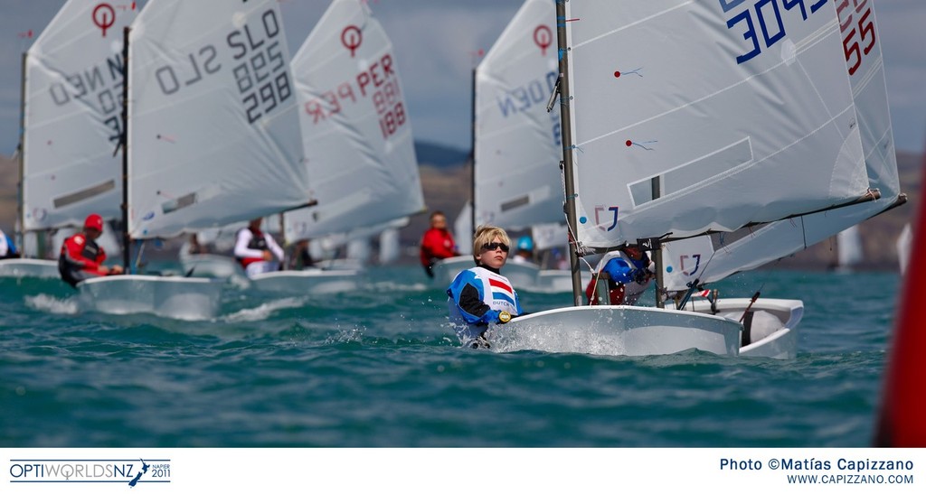  2011 Optimist Worlds Napier, Day 2 © Matías Capizzano/Optiworlds http://www.capizzano.com/