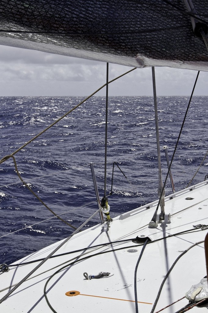 Team Sanya make a temporary fix to their D2 rigging after it broke during the night on leg 2 of the Volvo Ocean Race  © Andres Soriano/Team Sanya/Volvo Ocean Race