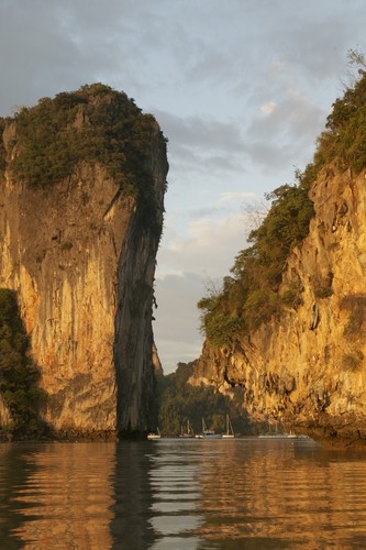 Phang Nga Bay Regatta 2010 - spectacular anchorage at Chong Lat © Guy Nowell http://www.guynowell.com