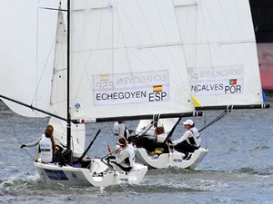 Goncalves wins a crucial race against Tamara Echegoyen - ISAF Sailing World Championships Perth 2011 photo copyright Alastair Hyde-Tetley/Perth 2011 taken at  and featuring the  class