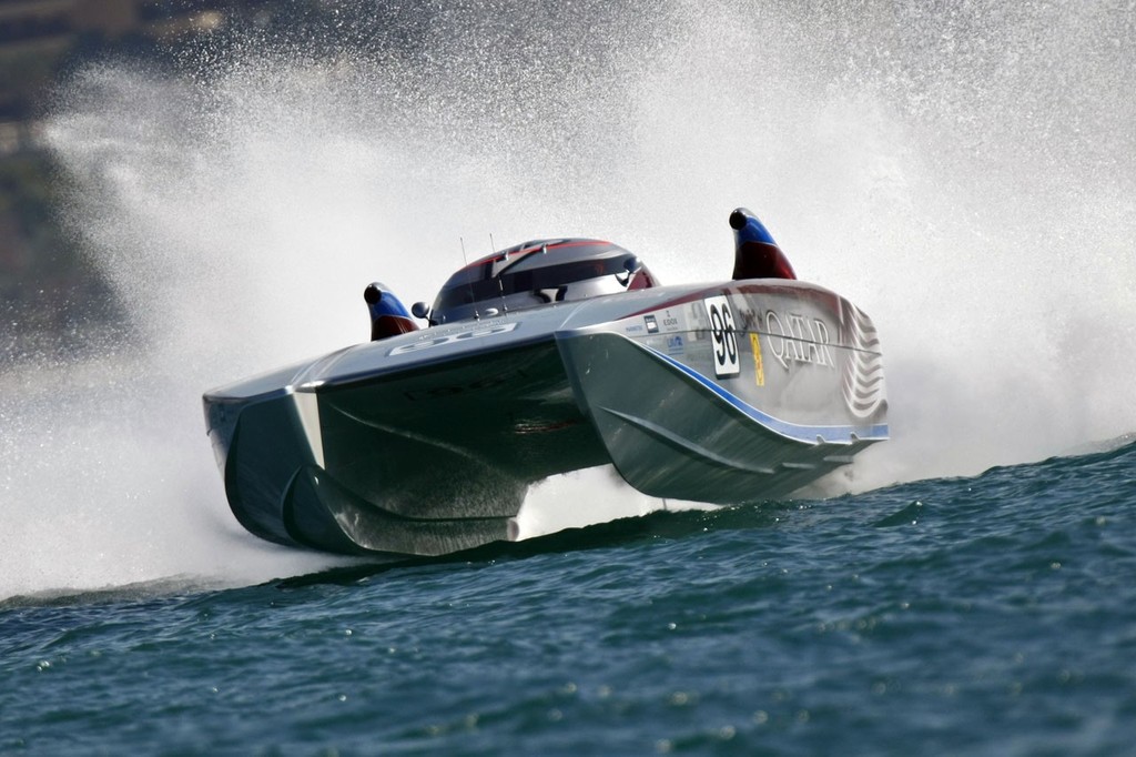 UIM Class1 World Powerboat Championship<br />
Sky Dive Dubai - Duty Free Grand Prix 2011 © Raffaello Bastiani