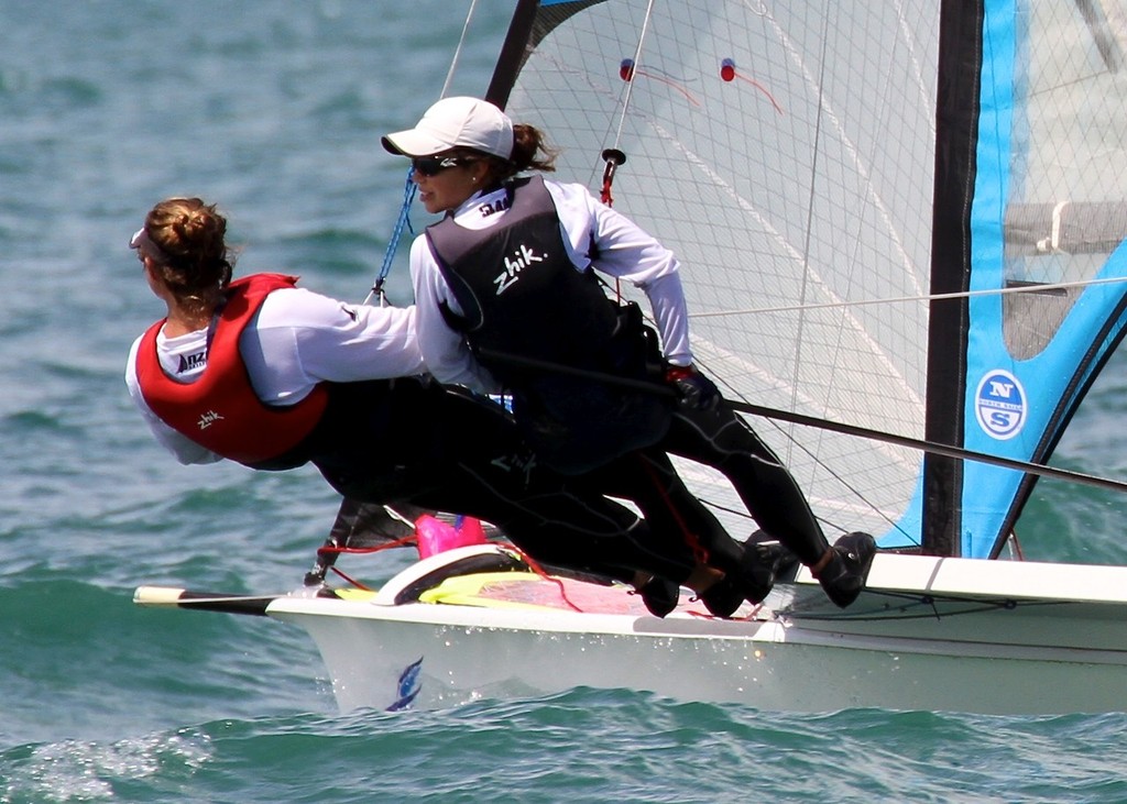 Molly Meech and Alex Maloney put the 49er FX through her paces off Takapuna. - photo © Richard Gladwell www.photosport.co.nz