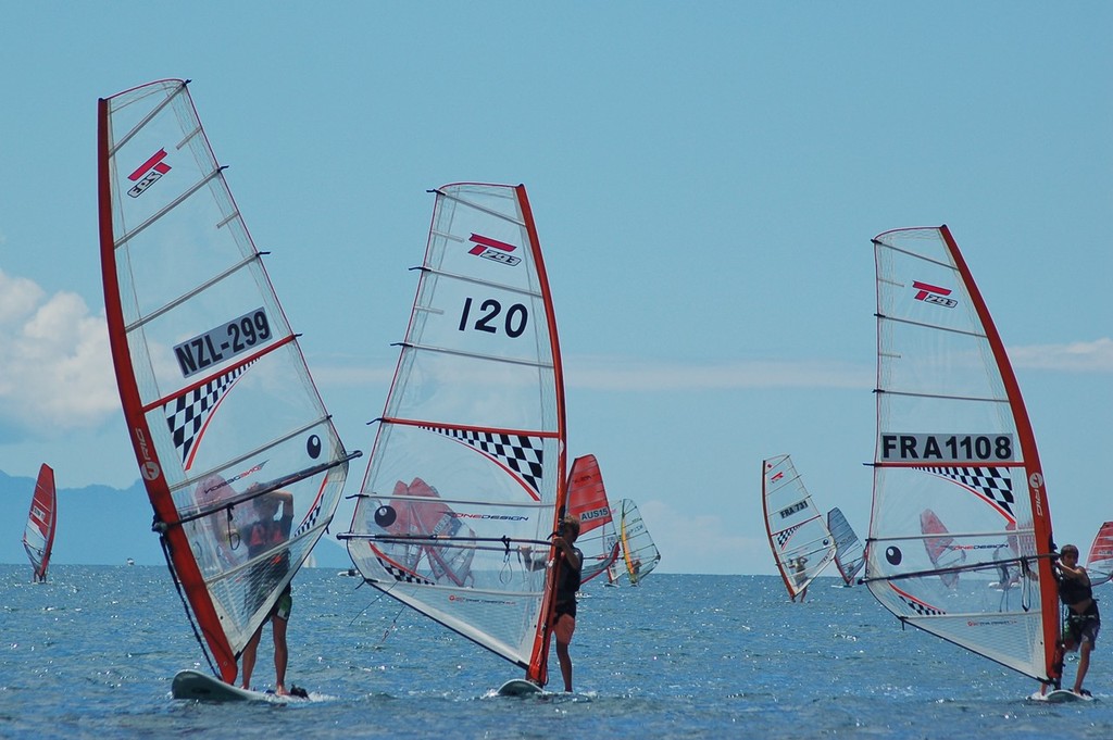 Very close battle downwind pumping battle between Alex Hart, Finn Croft and Alohkaa Pequeux - Bic Techno Oceanias and RS:X Nationals © Brian Haybittle