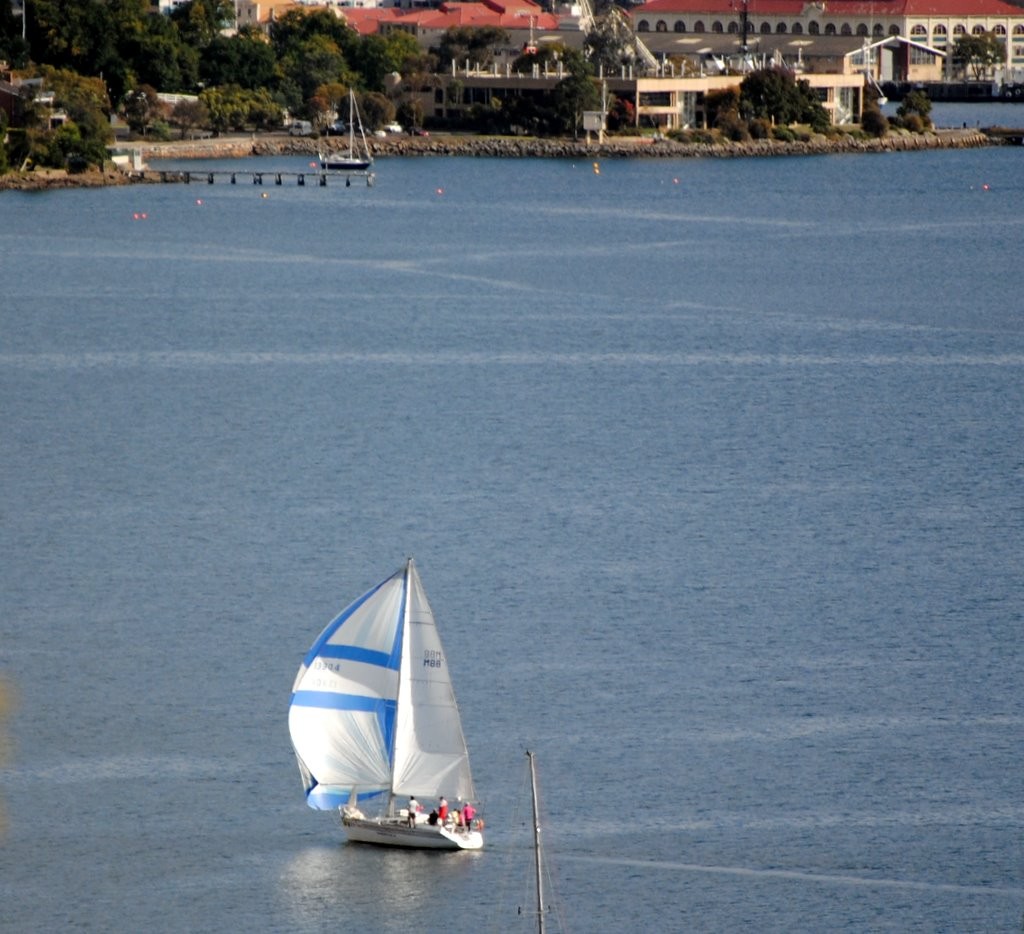 Hot Prospect sails slowly up the Derwent this morning towards the finish of the Bruny Island race - Bruny Island Race ©  Andrea Francolini Photography http://www.afrancolini.com/