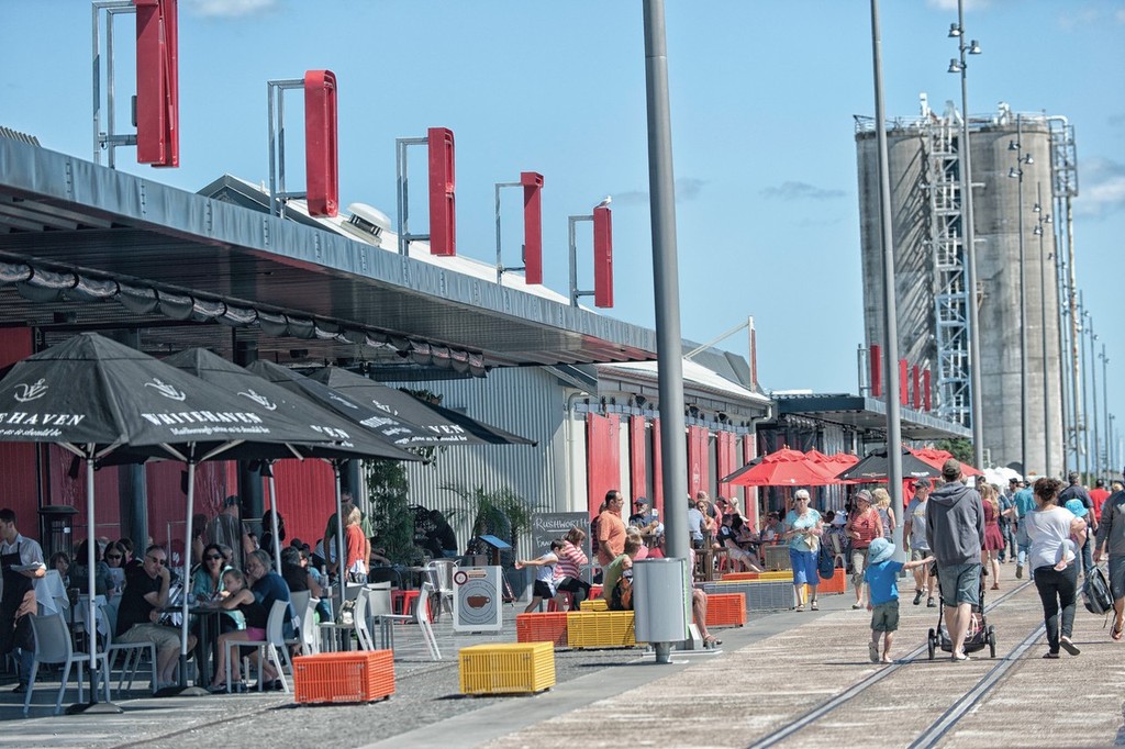 People watch as the Auckland race village is built, during the Volvo Ocean Race 2011-12.  © Paul Todd/Volvo Ocean Race http://www.volvooceanrace.com