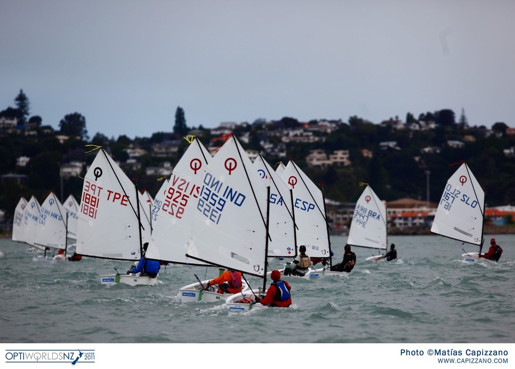 Day 8 - 2011 Optimist World Championships, Napier NZL © Matías Capizzano/Optiworlds http://www.capizzano.com/