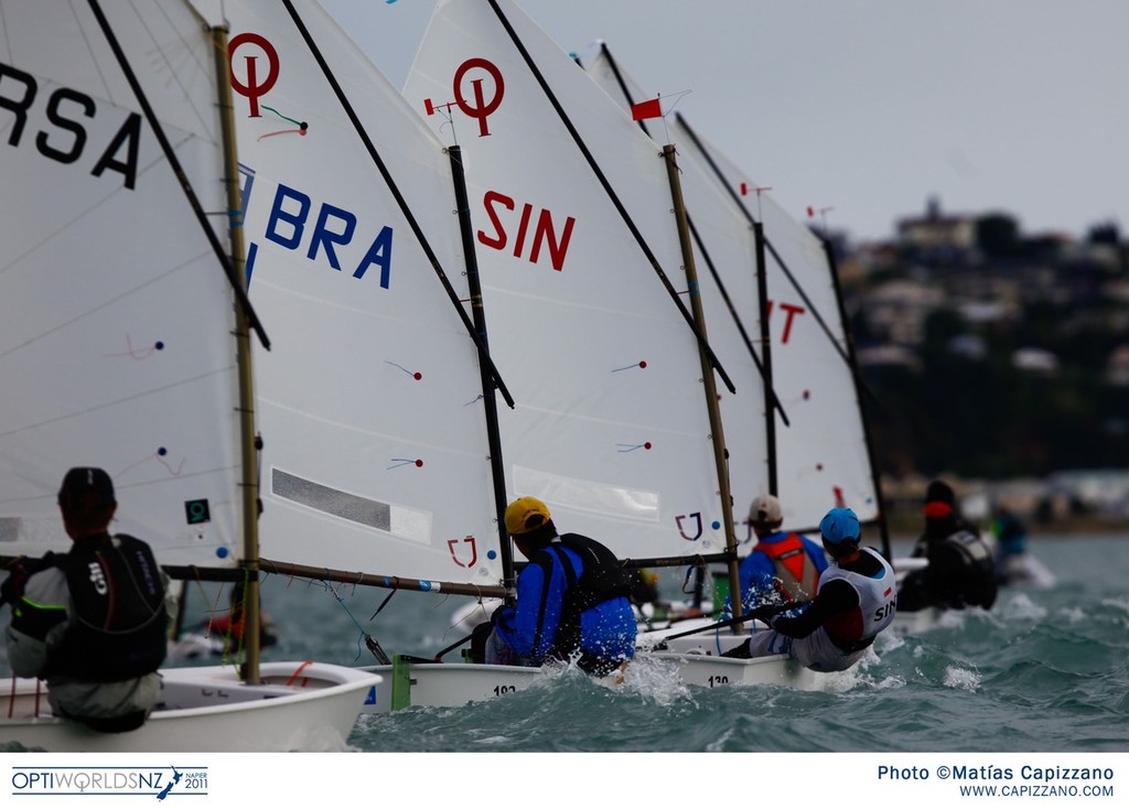 Day 8 - 2011 Optimist World Championships, Napier NZL © Matías Capizzano/Optiworlds http://www.capizzano.com/