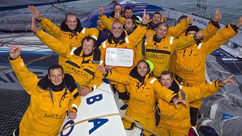 Crew of Maxi Banque Populaire V - Jules Verne Trophy 2011 © SW