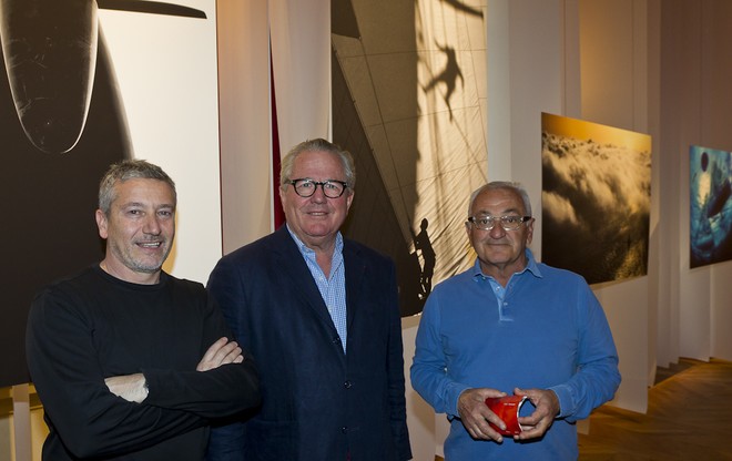 Carlo Borlenghi and the designer of the exhibition Arturo Montanelli with Bruno Trouble - Exhibition Paris 2012 in Venissage  © Studio Borlenghi/Luca Butto and Stefano Gattini