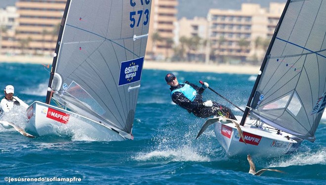 Railey leads Zbogar - 43 Trofeo SAR Princesa Sofia - Finn fleet &copy; Jesus Renedo / Sofia Mapfre http://www.sailingstock.com