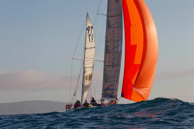 The Top 50 Saint-Pierre en Bessin under way © Jean-Christophe L'Espagnol http://www.quebecsaintmalo.com