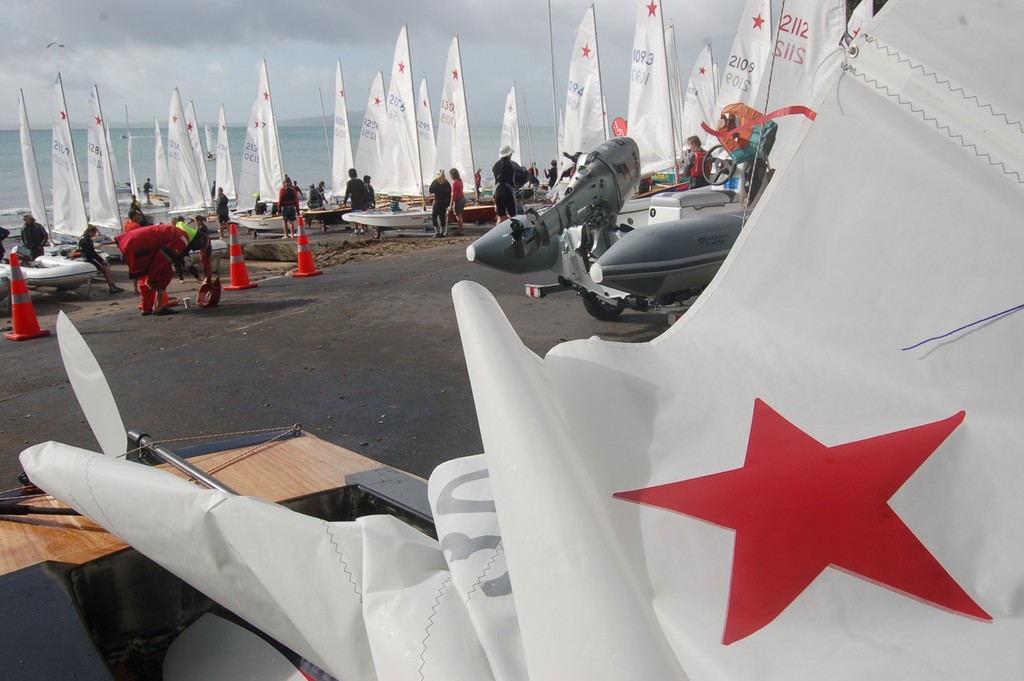 Day 2, 2012 Starling Nationals, Murrays Bay © Brian Haybittle