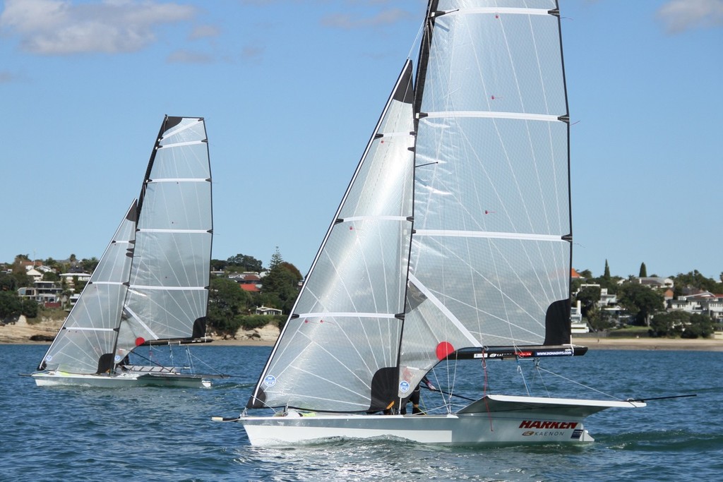 The FX features a rig that is one metre shorter than the Mens 49er, but is optimised for a crew weight of less than 120kg © Richard Gladwell www.photosport.co.nz