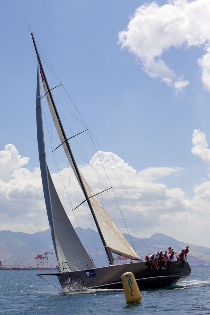 Philippines Commodore’s Cup 2012 - Free Fire finishing fast © Guy Nowell http://www.guynowell.com