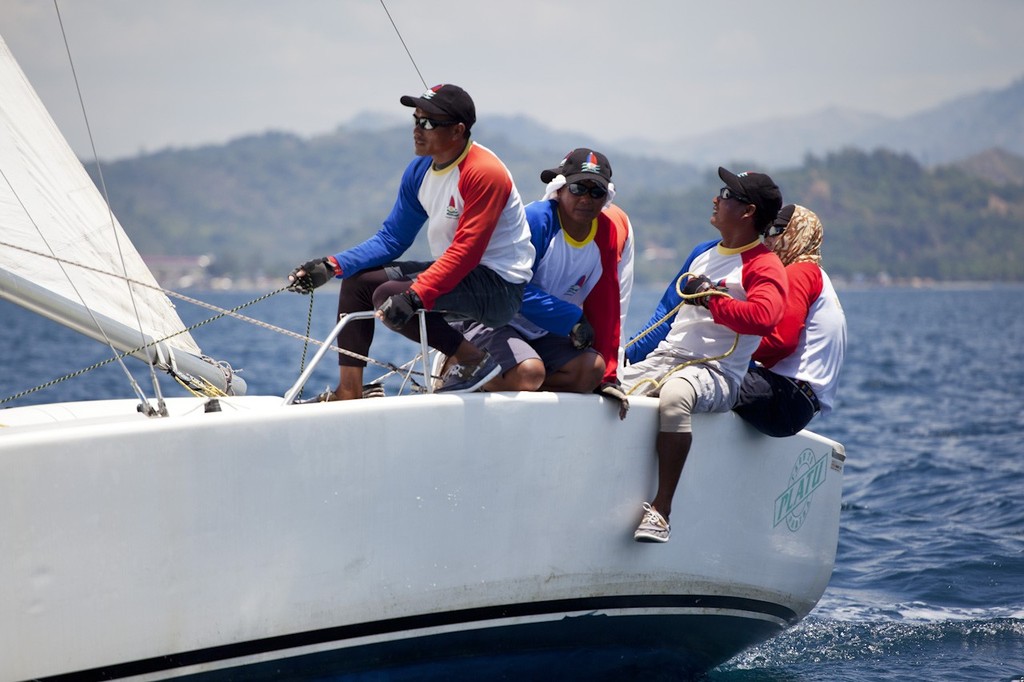 Philippines Commodore’s Cup 2012 © Guy Nowell http://www.guynowell.com