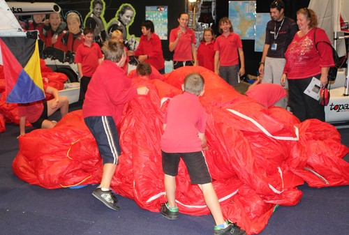 Kite packing at Boat Show © Kristine Lederis