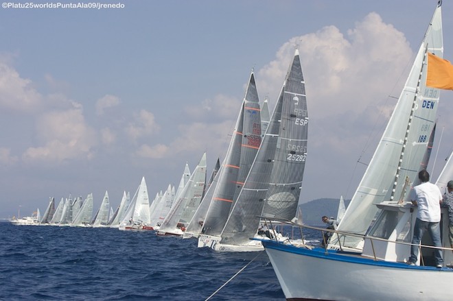 platu25 worlds, punta ala 09,day4 - Platu 25 World Championship ©  Jesus Renedo http://www.sailingstock.com