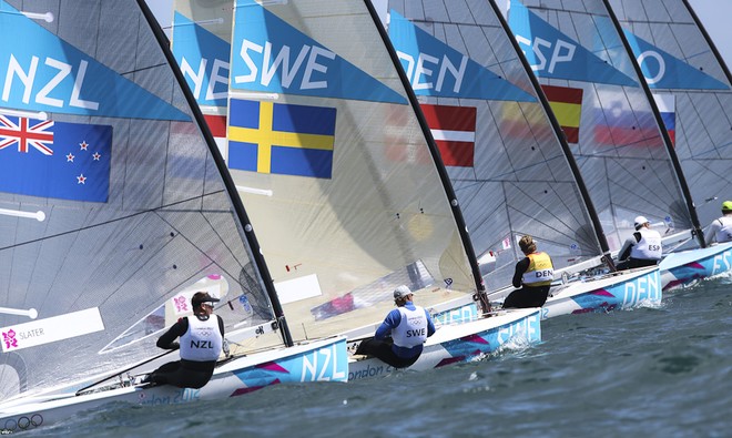 Finn fleet. London 2012 - Olympic Games -  day 8. &copy; Carlo Borlenghi/FIV - copyright
