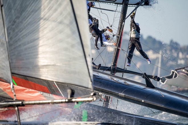 Oracle Team USA (USA) Skipper and Helmsman James Spithill flips his boat around the first turning mark  during Day 4 of the America’s Cup World Series on 06 October, 2012, in San Francisco, USA &copy; Paul Todd/Outside Images http://www.outsideimages.com