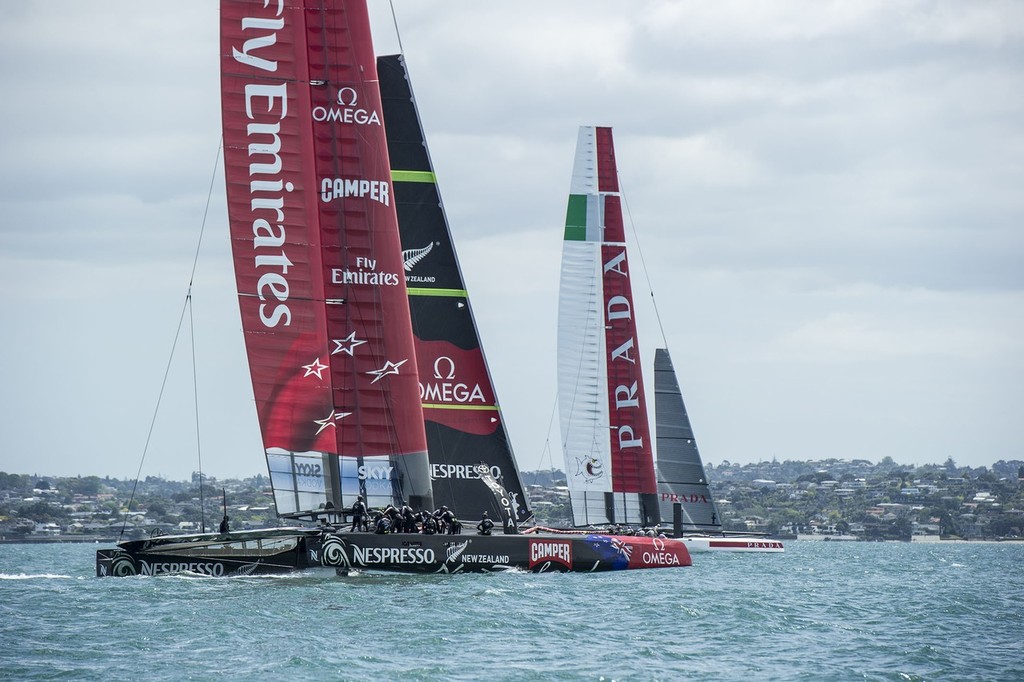 Luna Rossa and Emirates Team New Zealand in the first race between AC72s. Hauraki Gulf. Auckland. 20/11/2012 © Chris Cameron/ETNZ http://www.chriscameron.co.nz