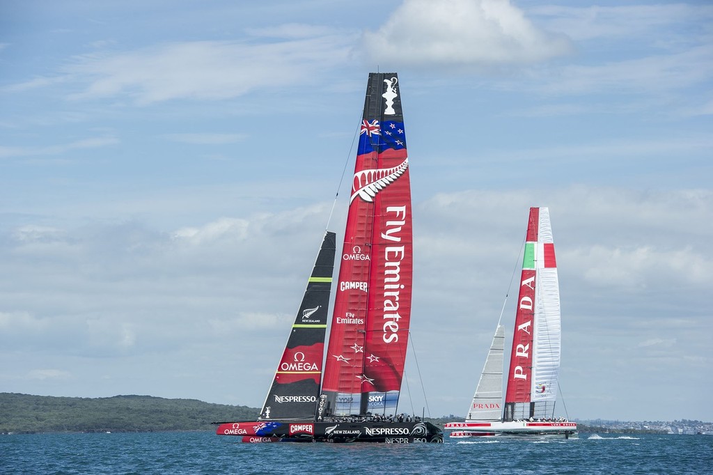 Luna Rossa and Emirates Team New Zealand in the first race between AC72s. Hauraki Gulf. Auckland. 20/11/2012 © Chris Cameron/ETNZ http://www.chriscameron.co.nz