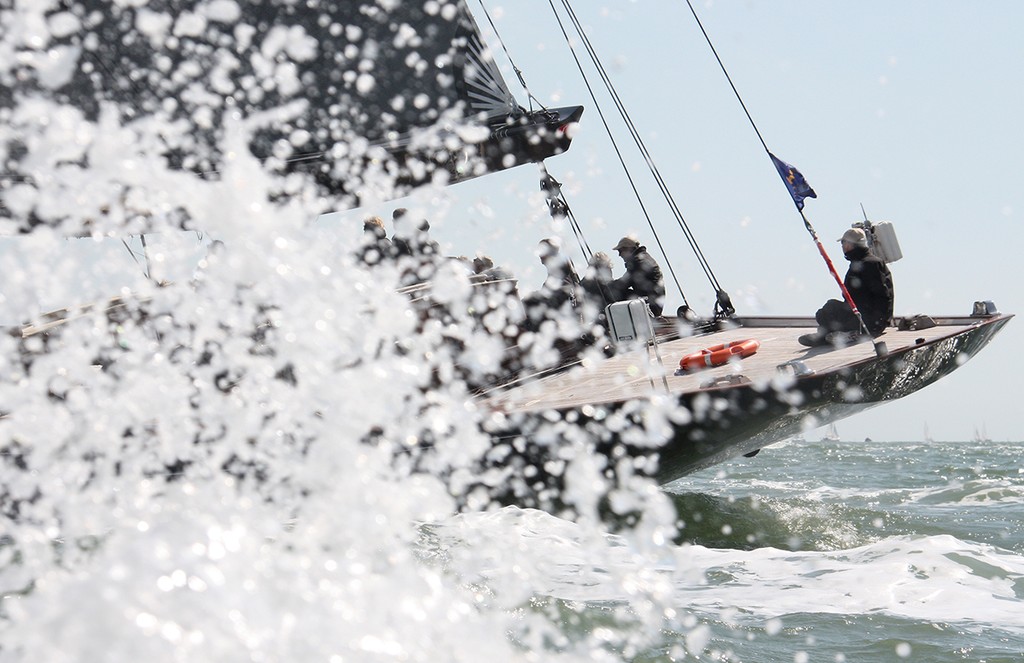 Lionheart in spray - J Class 100 Guineas Cup © Dale Lorimer