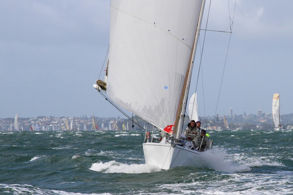 Overload after the start of the 2012 Coastal Classic © Richard Gladwell www.photosport.co.nz