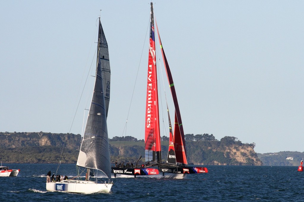 Emirates Team NZ’s AC72 returns to Auckland after her seventh day of sailing.  © Richard Gladwell www.photosport.co.nz