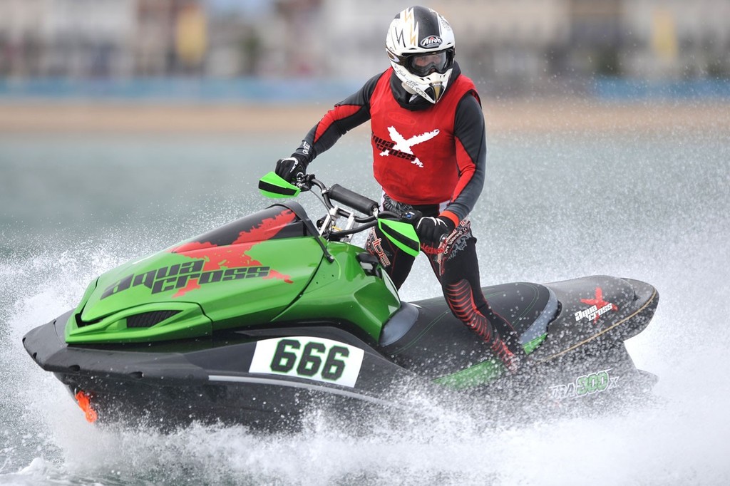 P1 - AquaX - 2012 - Weymouth, Russell Marmon © Gary Bray/ UNICOM Photography http://www.unicomsystems.co.uk/