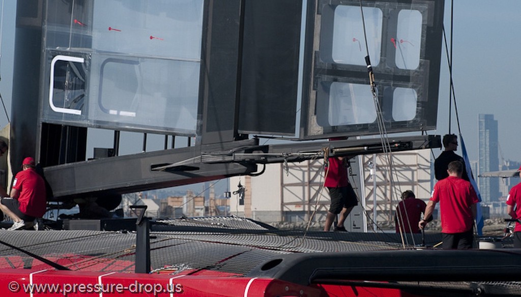 Artemis Racing, AC72 christening and launch, San Francisco November 3, 2012 © Erik Simonson www.pressure-drop.us http://www.pressure-drop.us
