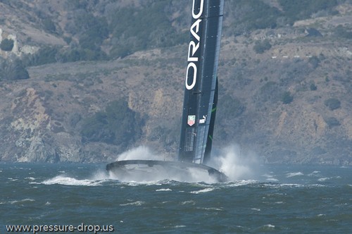 Oracle Racing UC 72 Demise - Oracle Team USA capsize AC72 Oct 16, 2012 © Erik Simonson www.pressure-drop.us http://www.pressure-drop.us