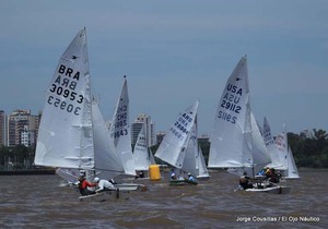 2012 Snipe Western Hemisphere and Orient Championship photo copyright Jorge Cousillas – El Ojo Nautico taken at  and featuring the  class