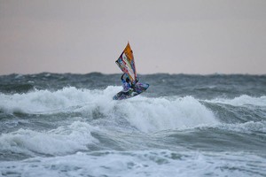 Traversa frontside in the final - 2012 PWA Cold Hawaii World Cup photo copyright  John Carter / PWA http://www.pwaworldtour.com taken at  and featuring the  class